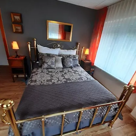 Gastehaus Am Calmont