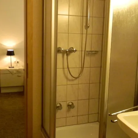 Gastehaus Am Calmont Ediger-Eller